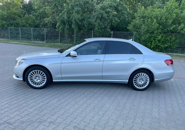 Mercedes-Benz Klasa E cena 54900 przebieg: 166000, rok produkcji 2015 z Krotoszyn małe 277